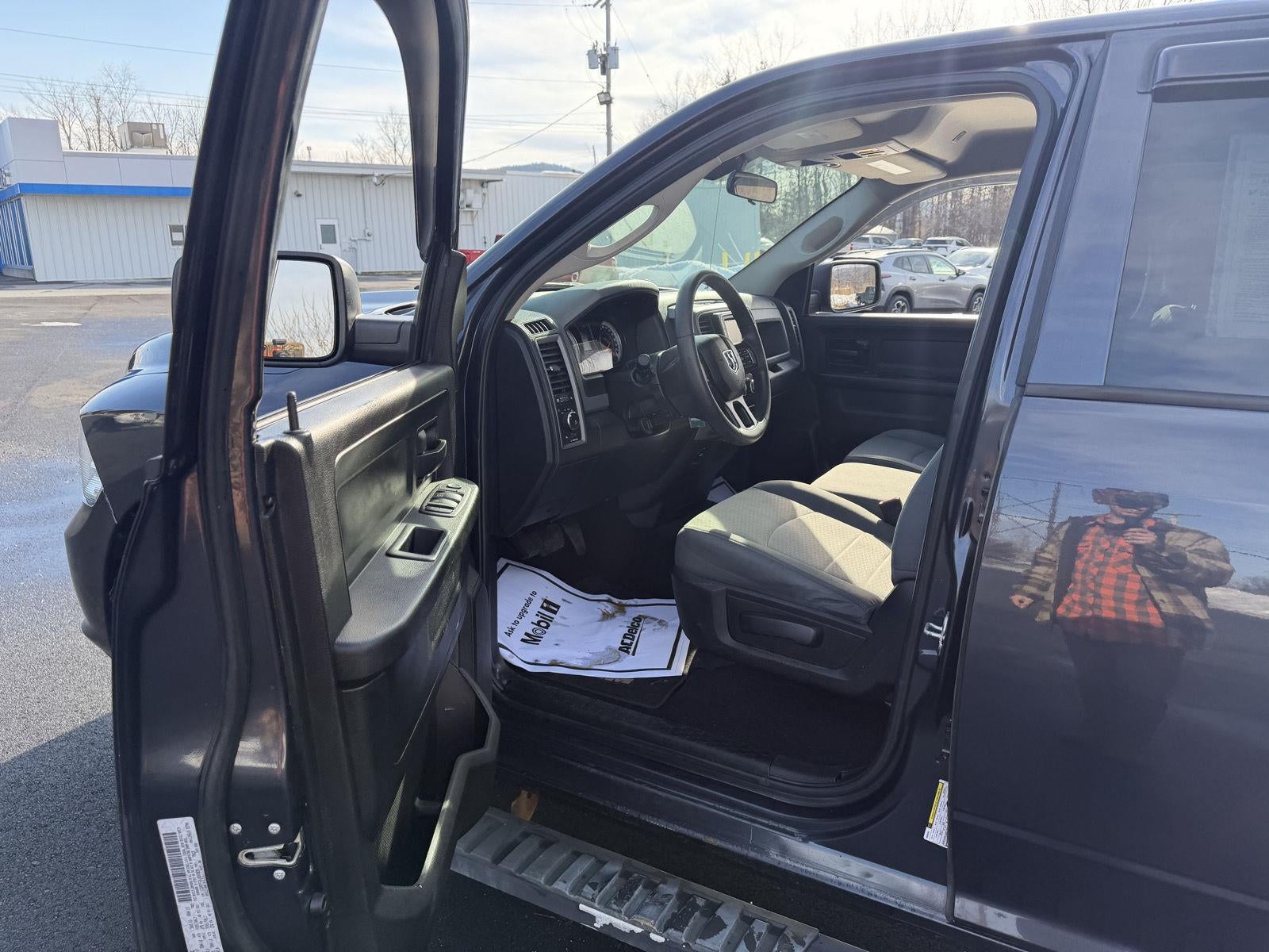 2018 RAM 1500 Express