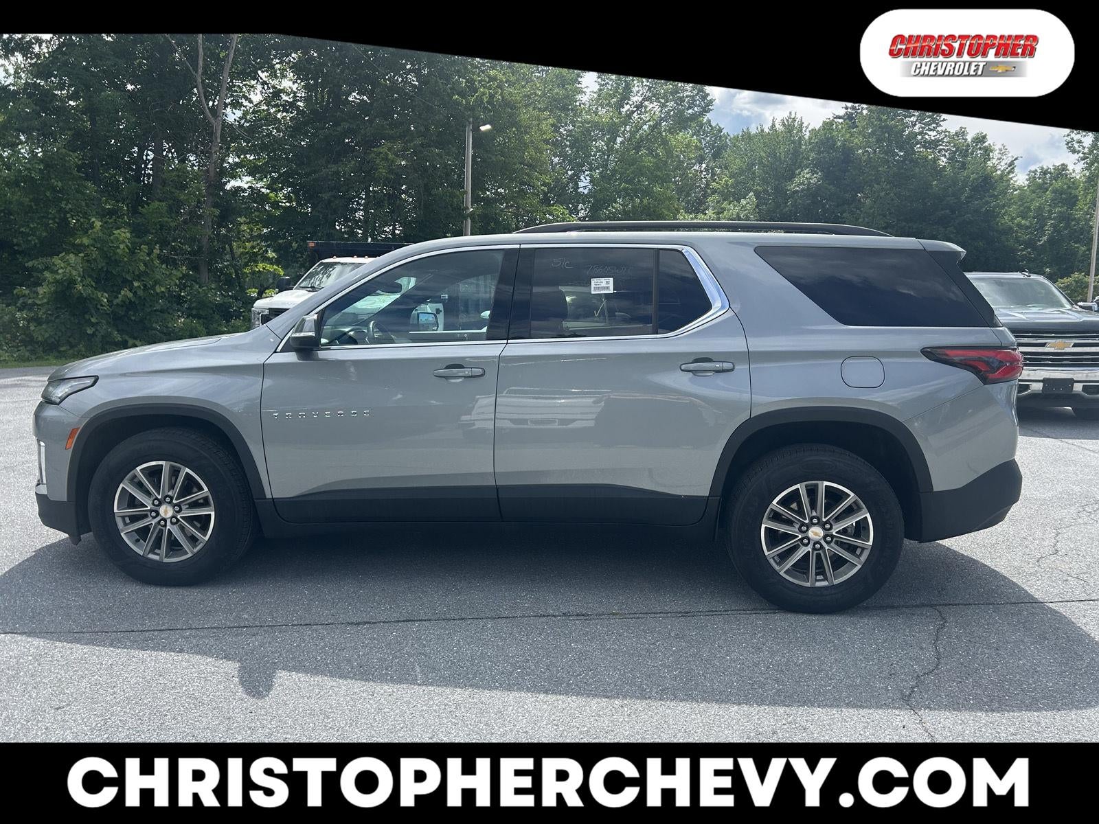 2023 Chevrolet Traverse LT Leather