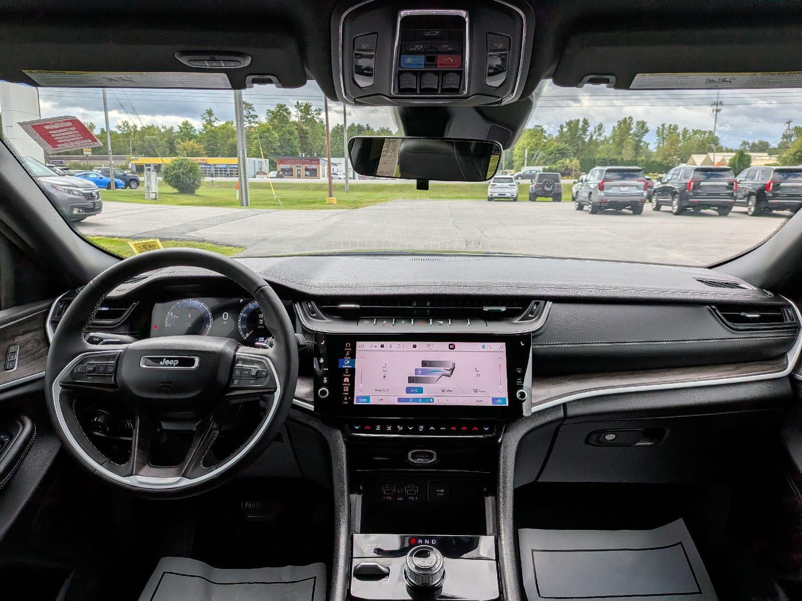 2026 Jeep Grand Cherokee Limited 4x4