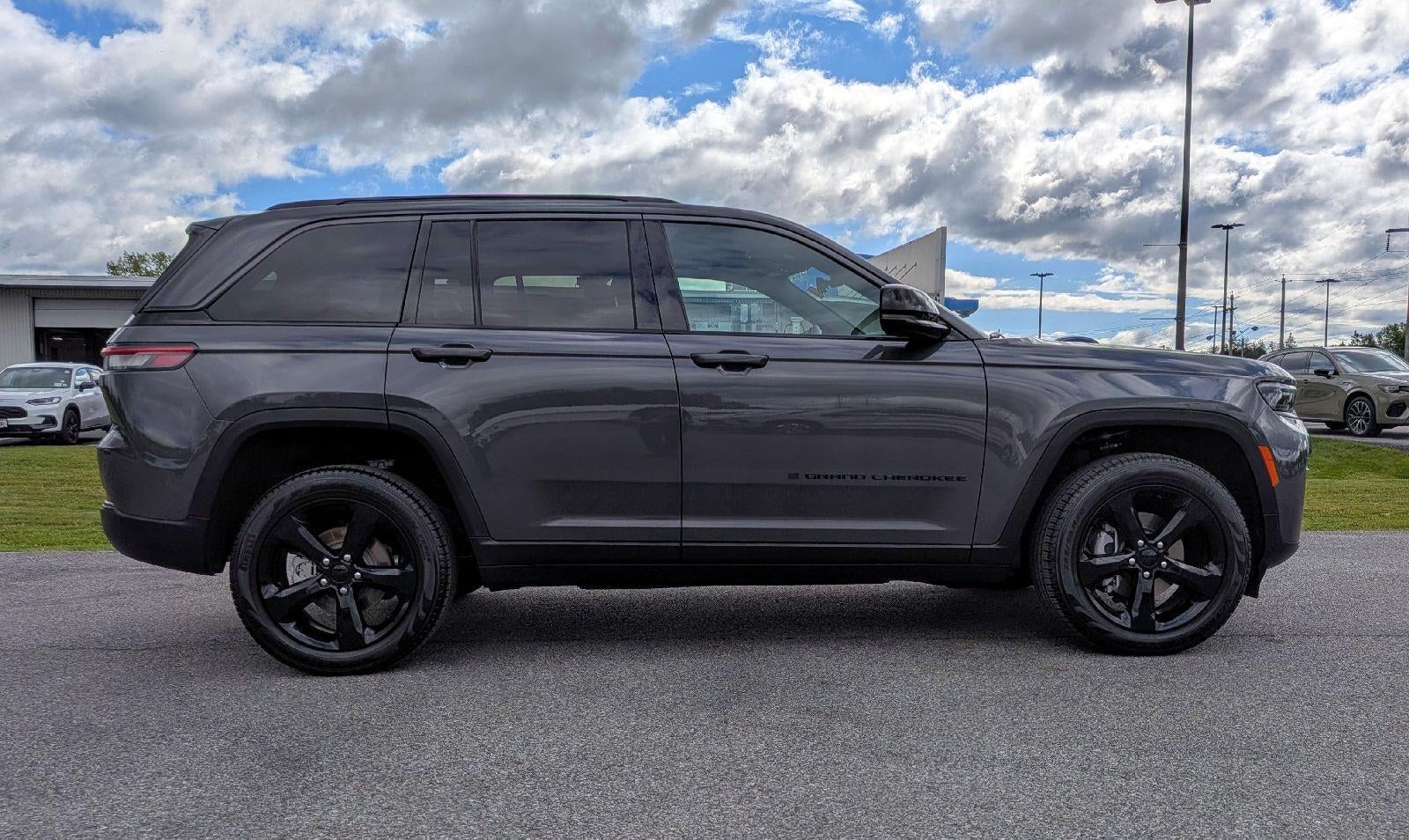2026 Jeep Grand Cherokee Limited 4x4