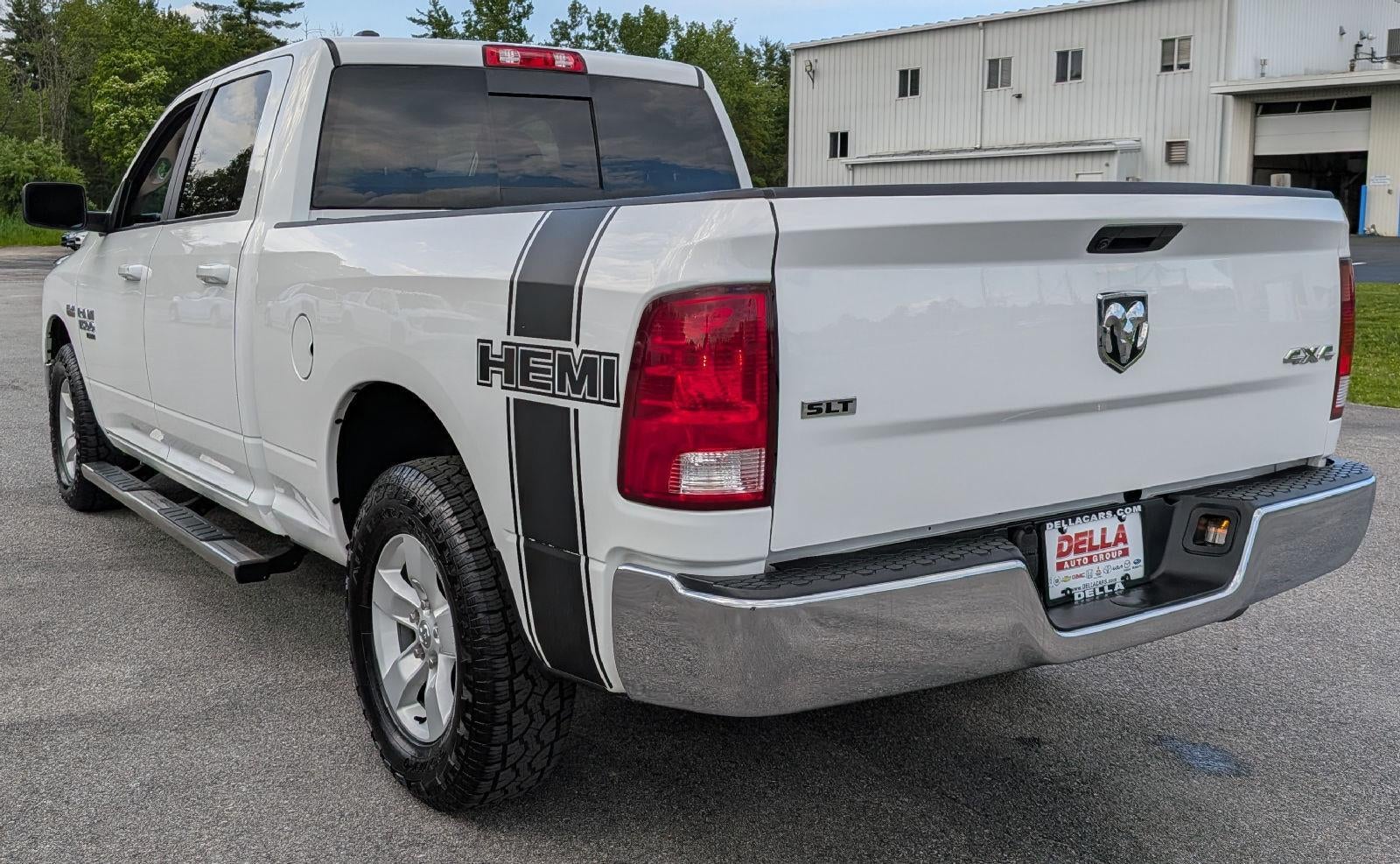 2020 RAM 1500 Classic SLT Crew Cab 4x4 6'4" Box