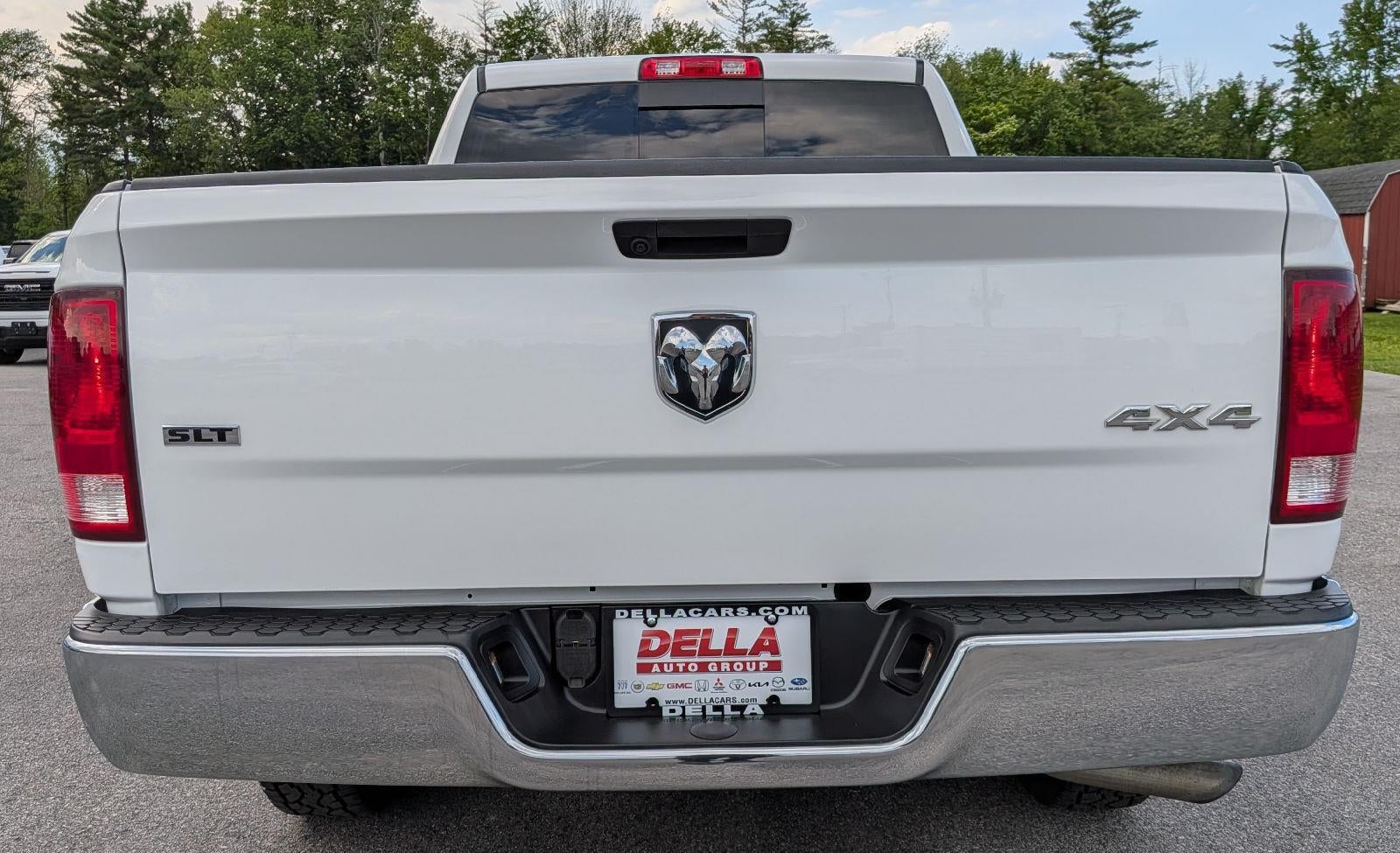 2020 RAM 1500 Classic SLT Crew Cab 4x4 6'4" Box