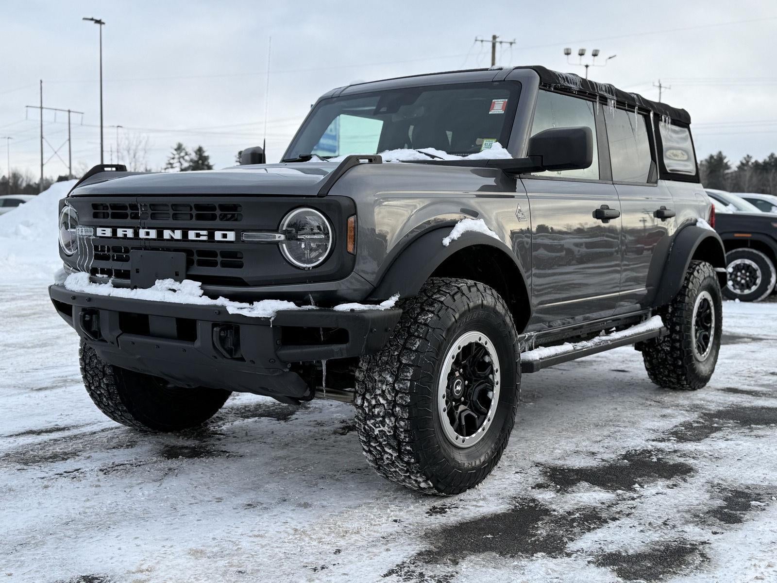 2021 Ford Bronco Base