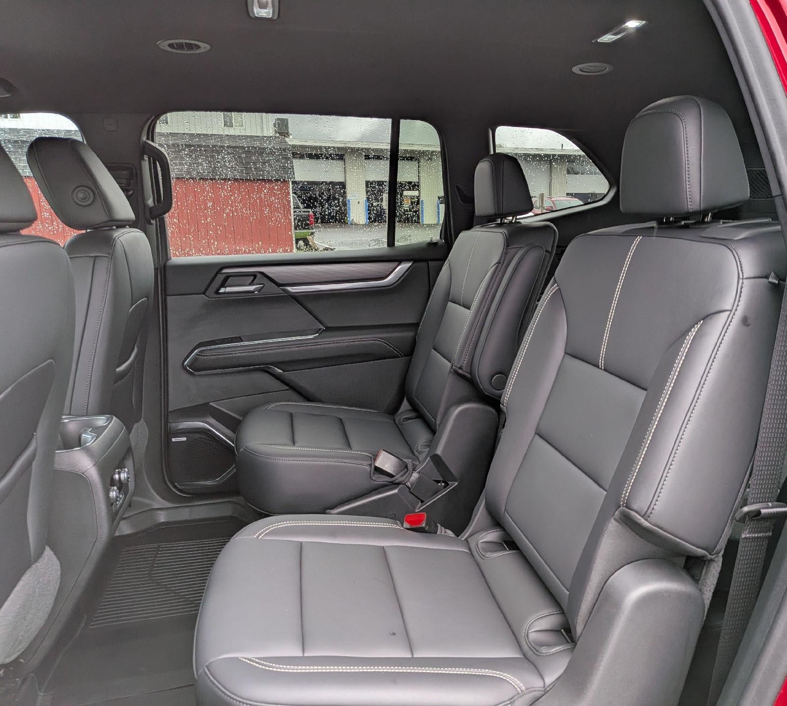 2024 GMC Acadia Elevation