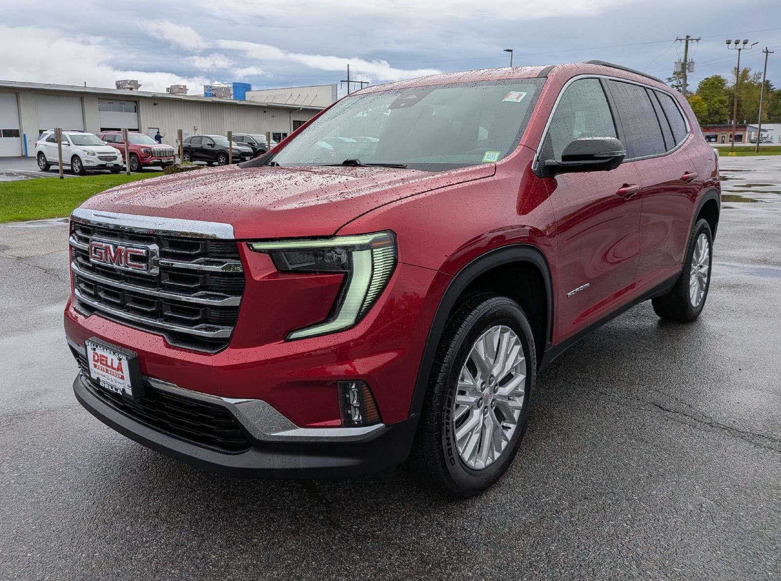 2024 GMC Acadia Elevation