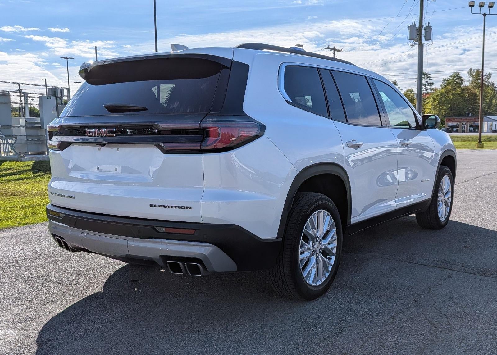 2024 GMC Acadia Elevation