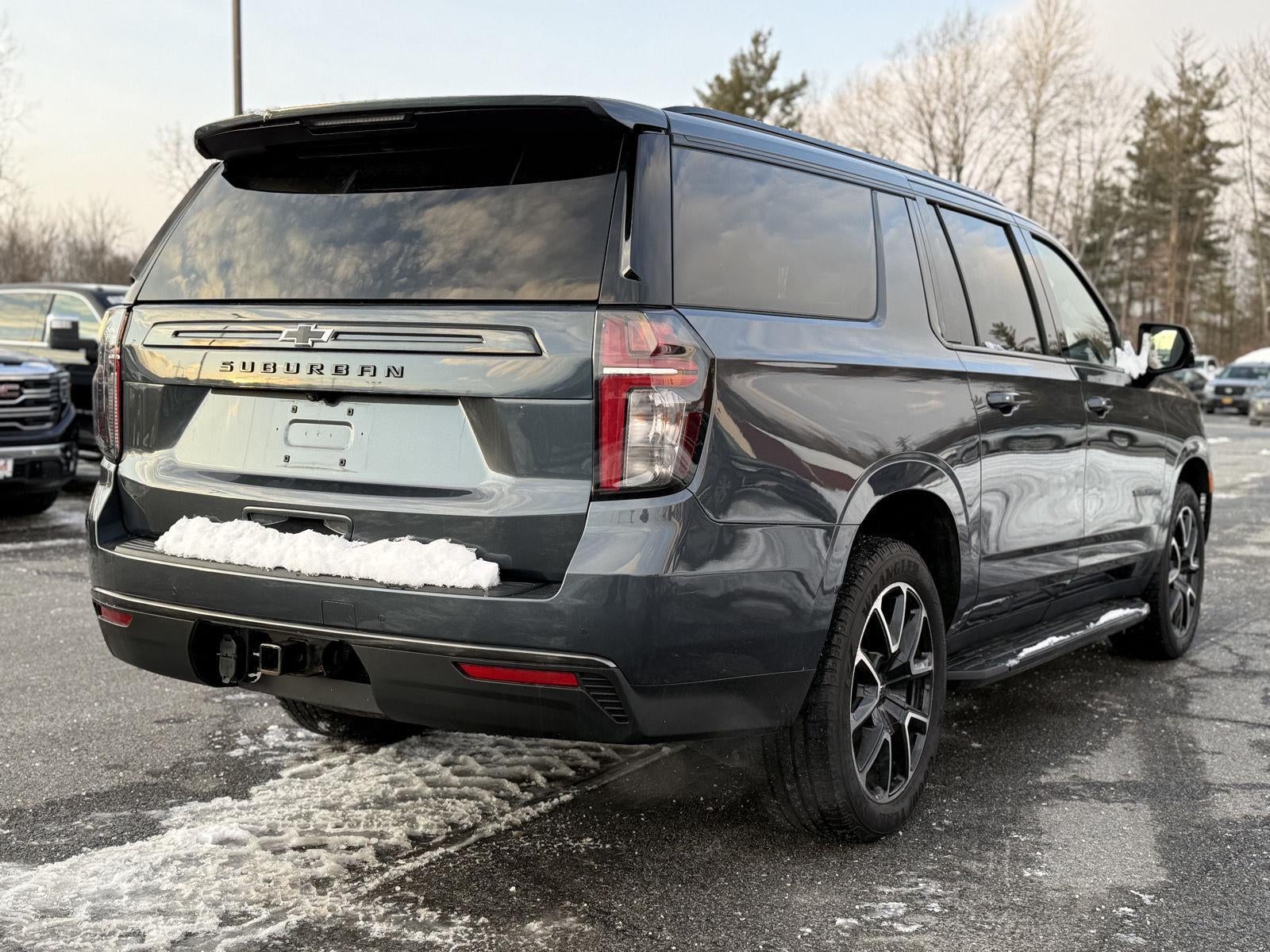 2021 Chevrolet Suburban RST