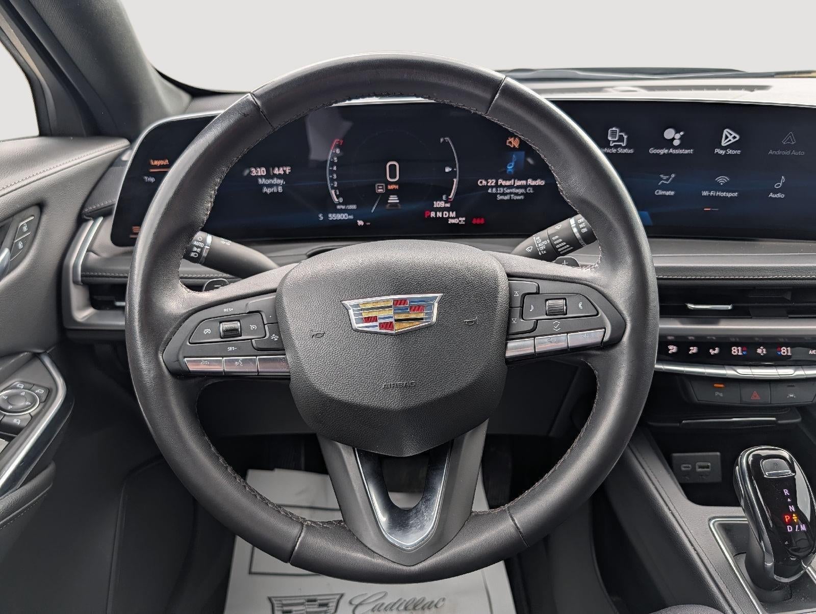 2024 Cadillac XT4 Premium Luxury