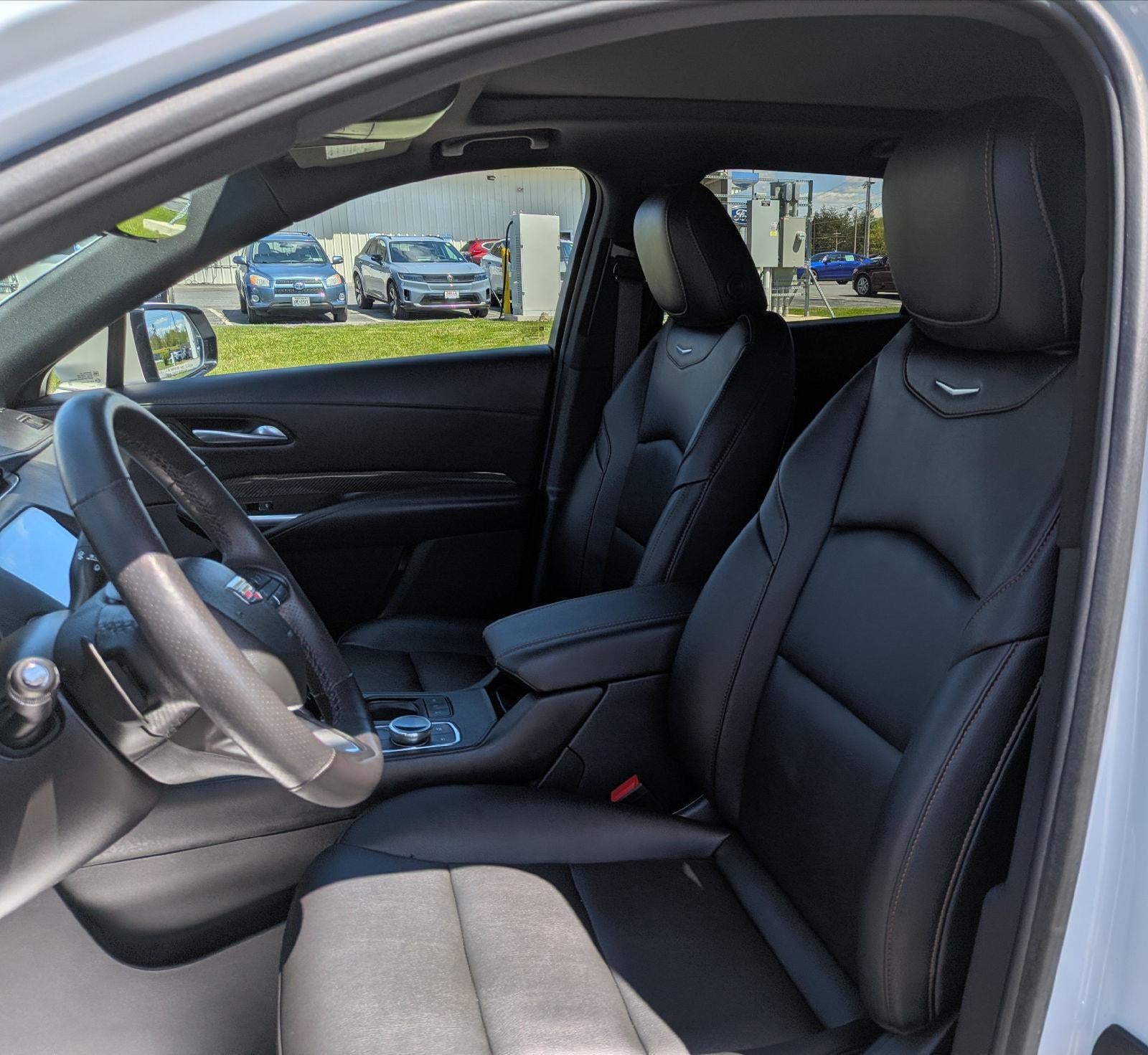 2023 Cadillac XT4 Sport