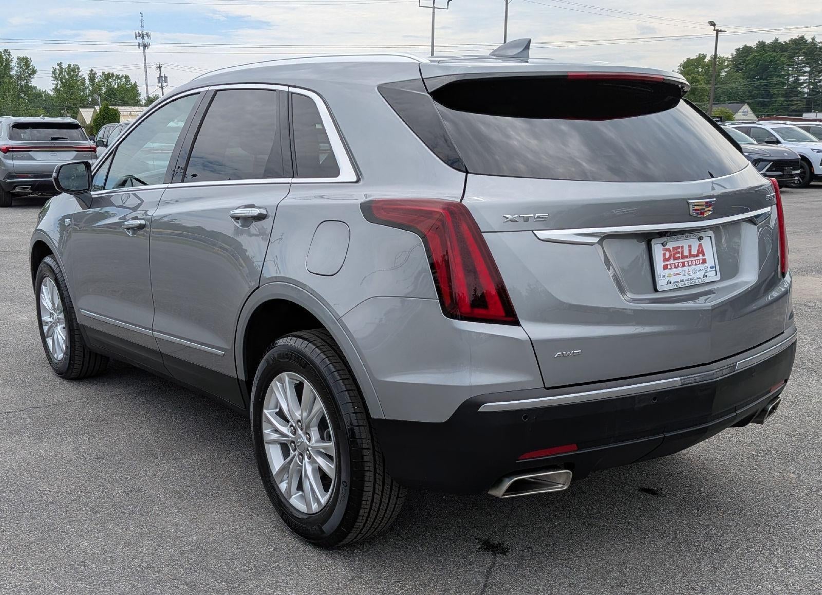 2025 Cadillac XT5 Luxury