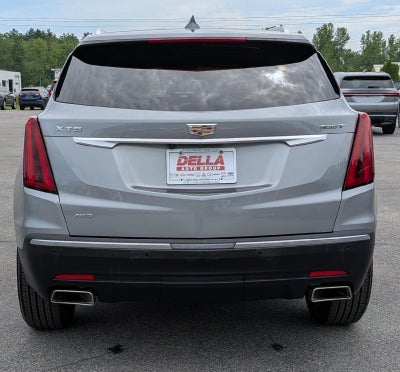 2025 Cadillac XT5 Luxury