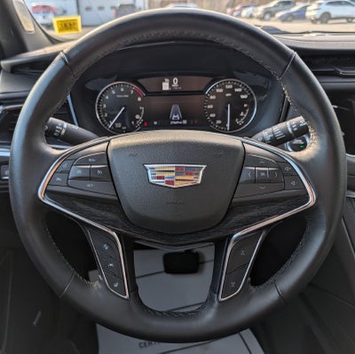 2023 Cadillac XT5 Premium Luxury