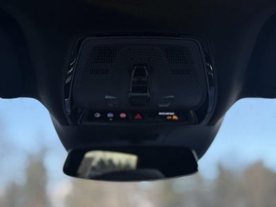 2025 Cadillac LYRIQ Luxury 1