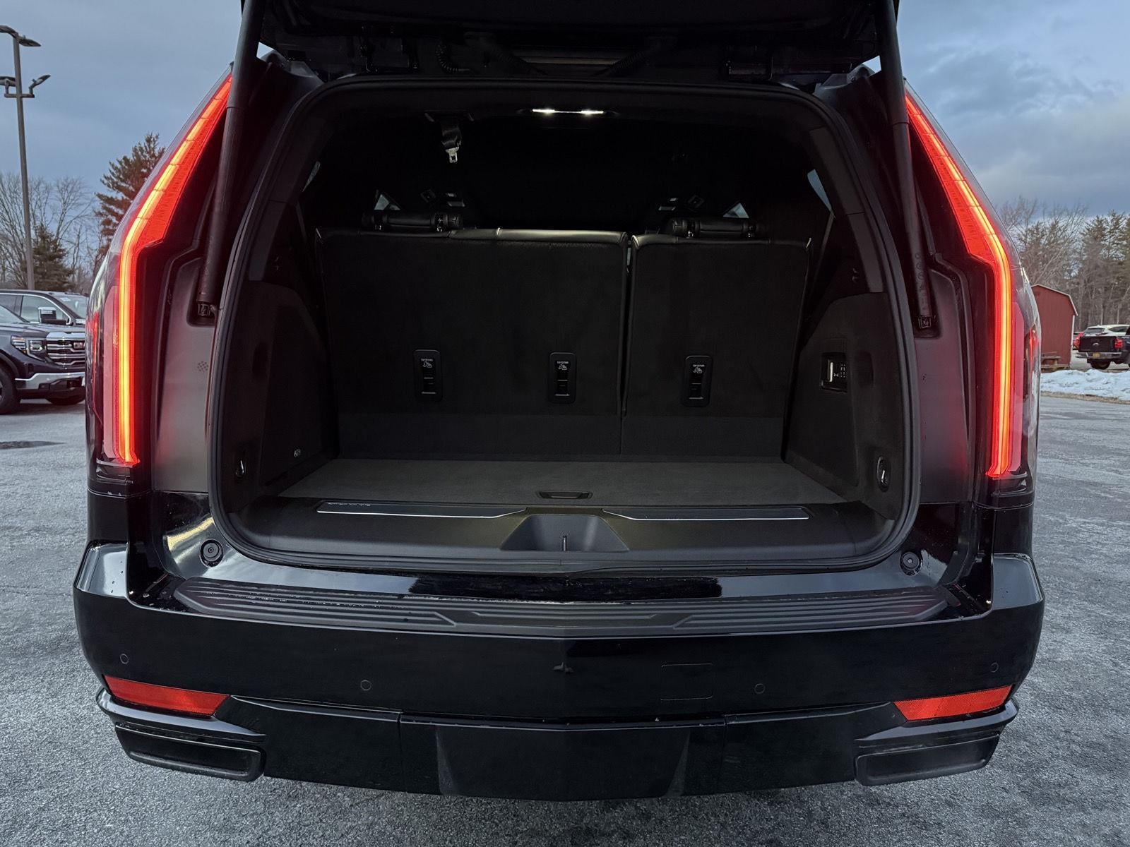 2024 Cadillac Escalade Sport Platinum