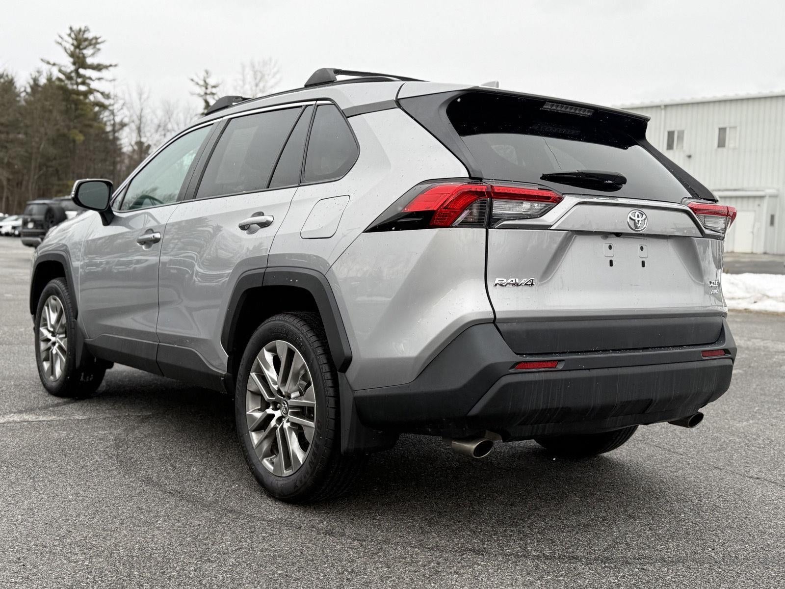2019 Toyota RAV4 XLE Premium