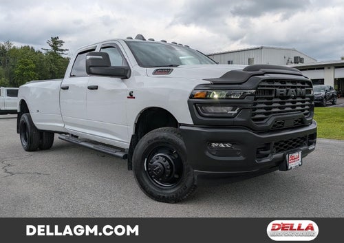 2026 RAM 3500 Tradesman Crew Cab 4x4 8' Box