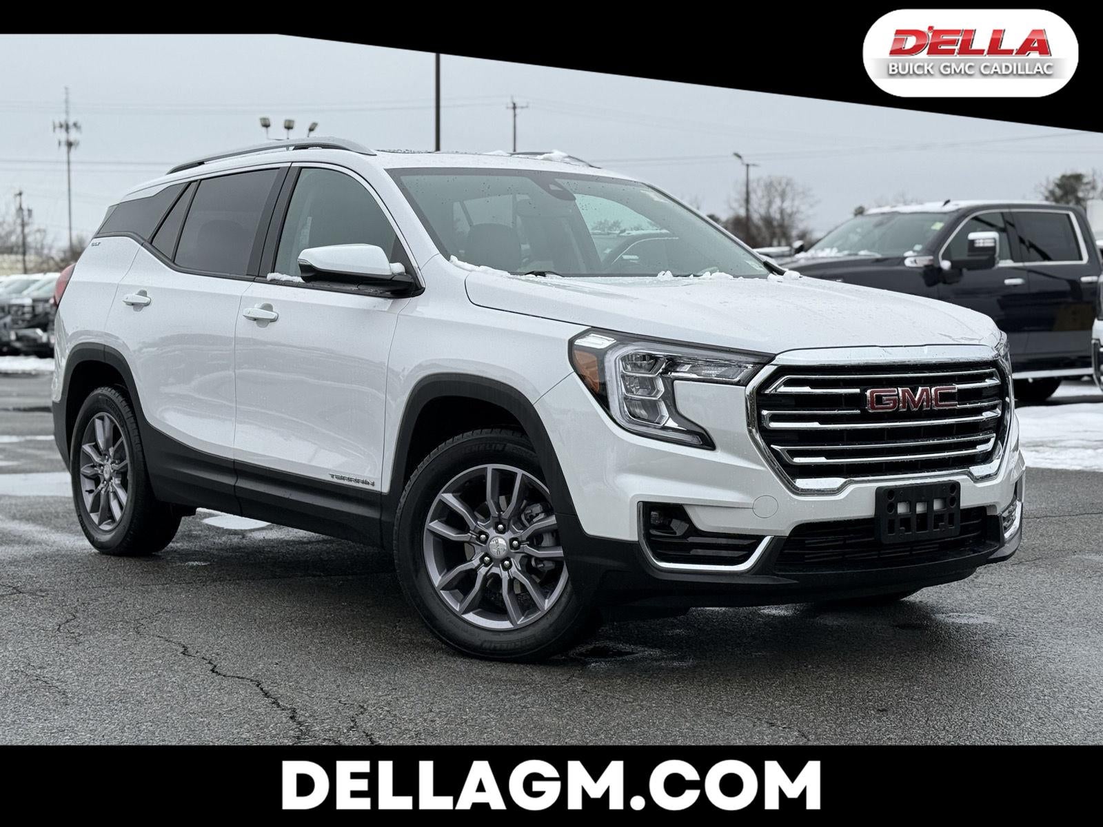 2022 GMC Terrain SLT