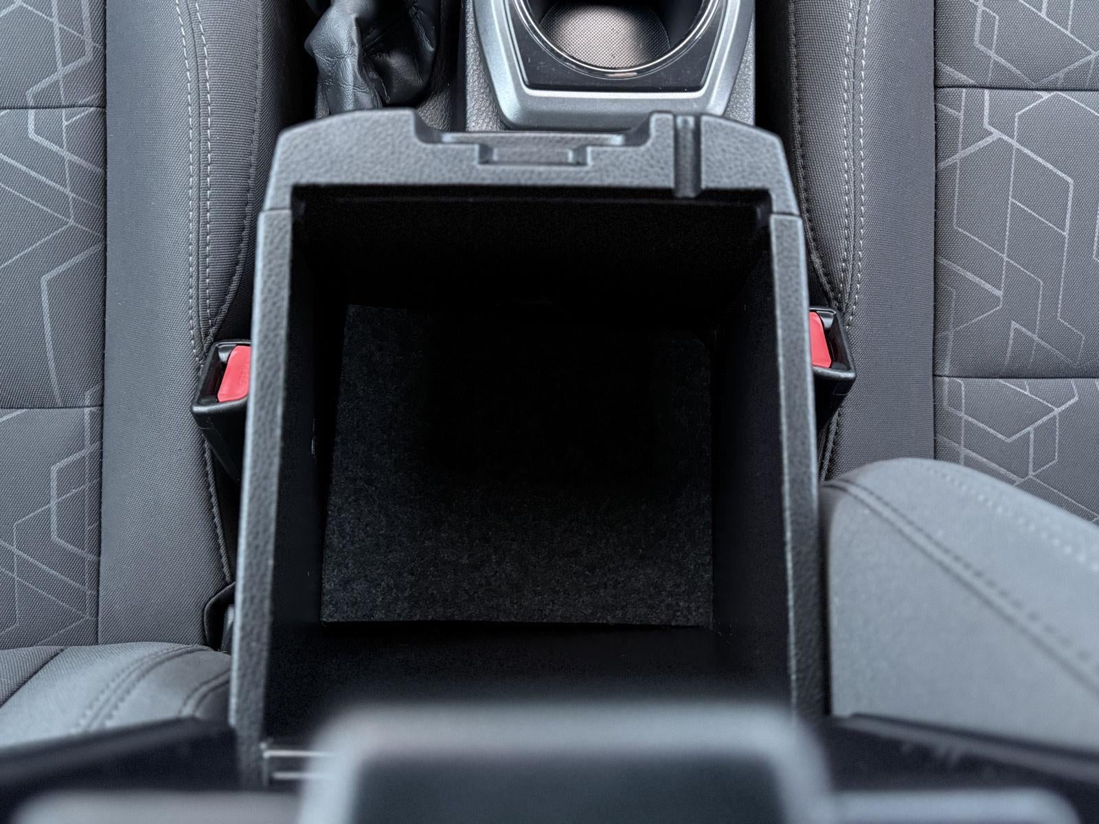 2016 Toyota Tacoma SR