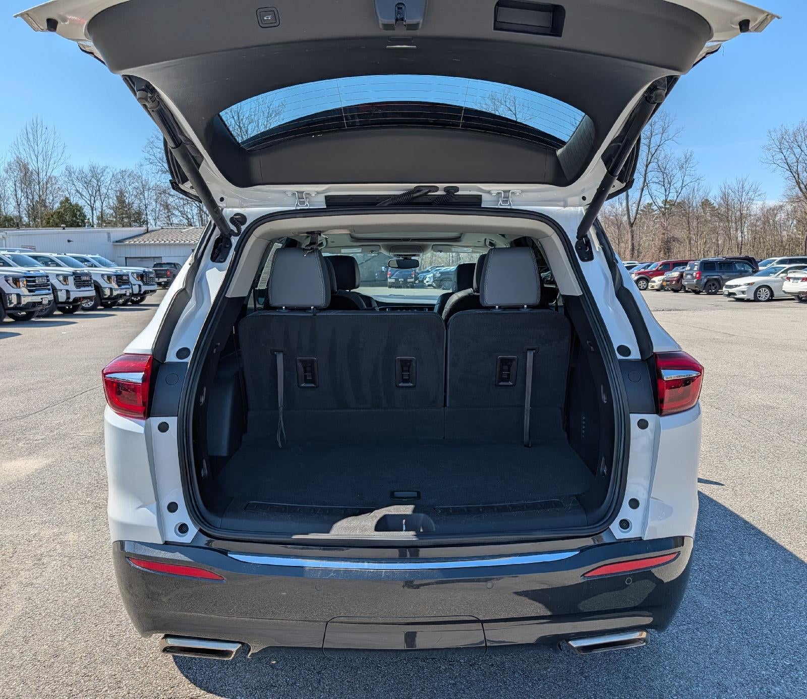 2020 Buick Enclave Essence