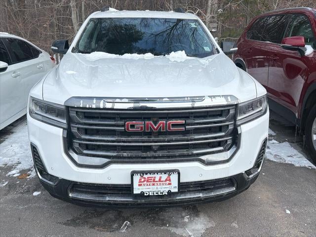 2022 GMC Acadia AT4