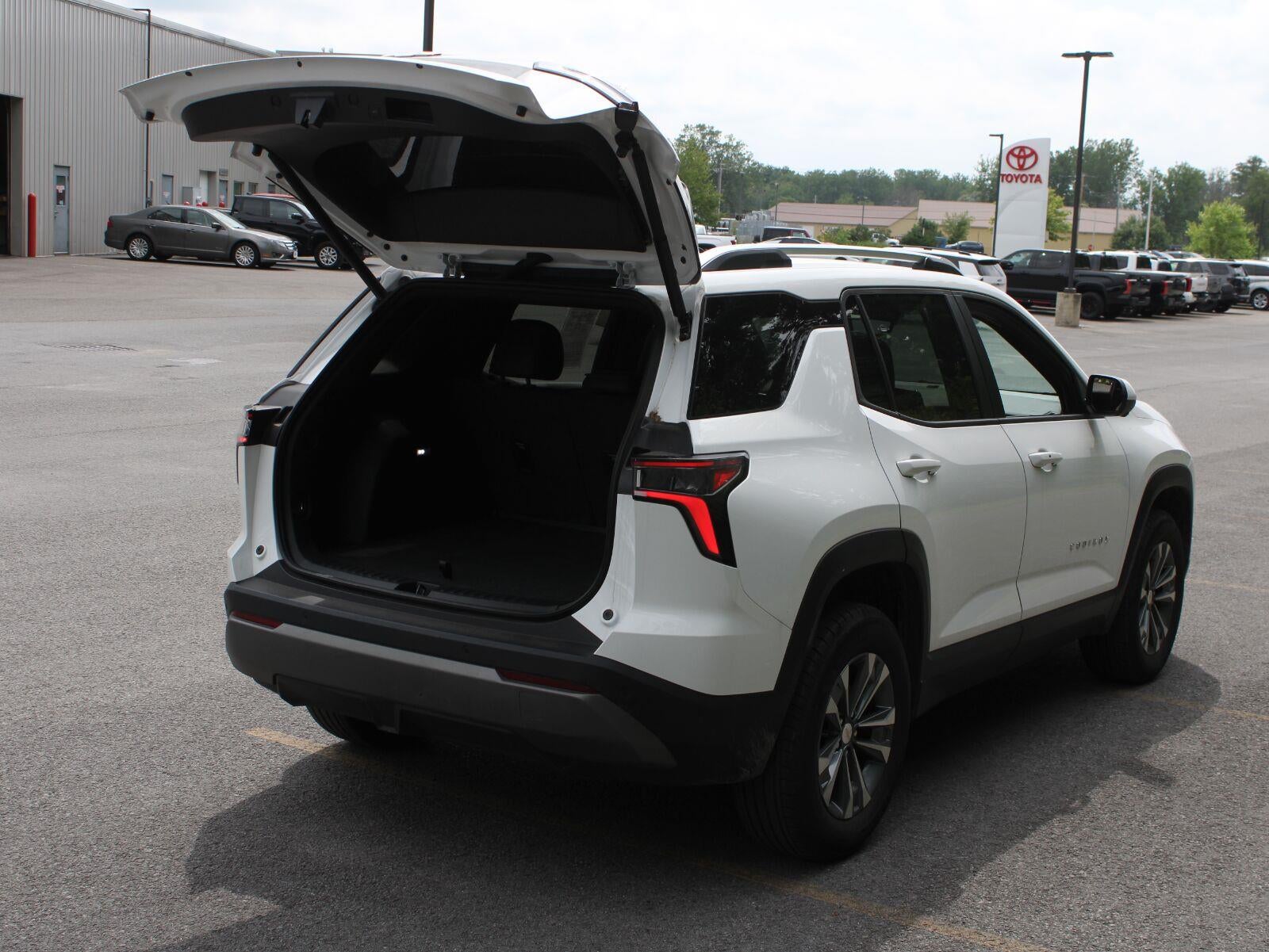 2025 Chevrolet Equinox AWD LT