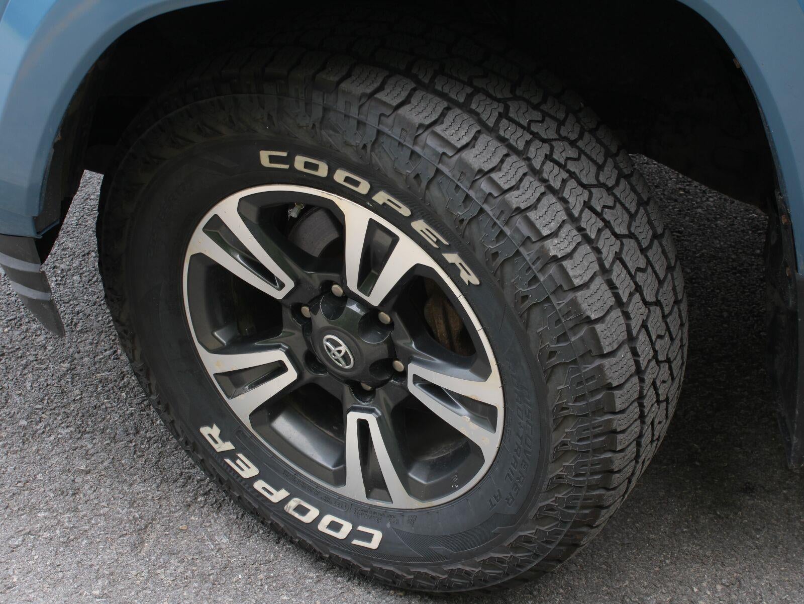 2019 Toyota Tacoma TRD Sport