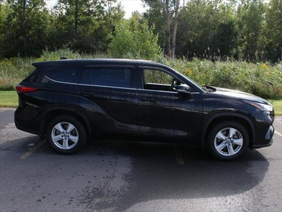 2021 Toyota Highlander LE