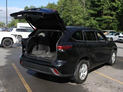 2021 Toyota Highlander LE