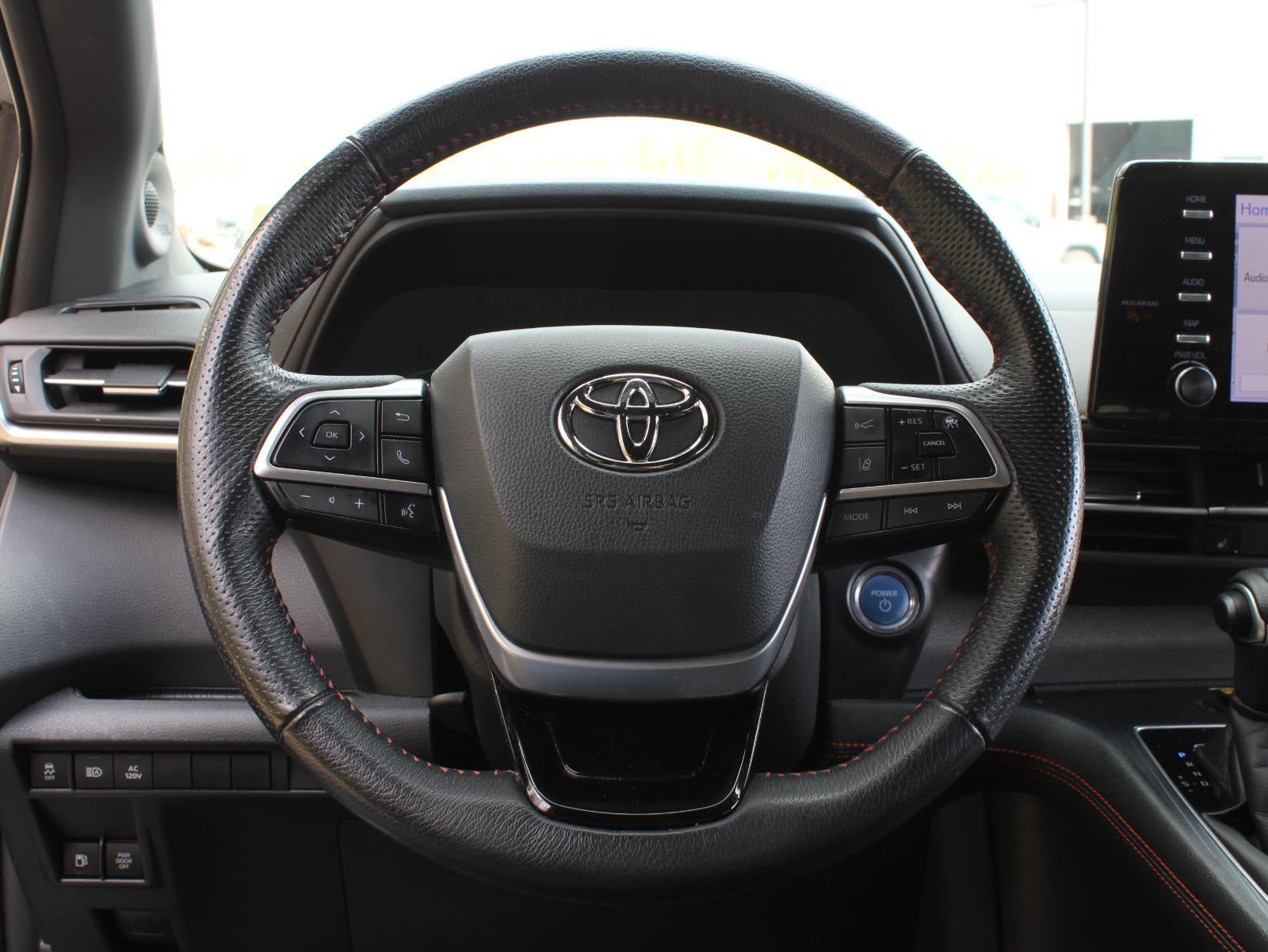 2022 Toyota Sienna XSE