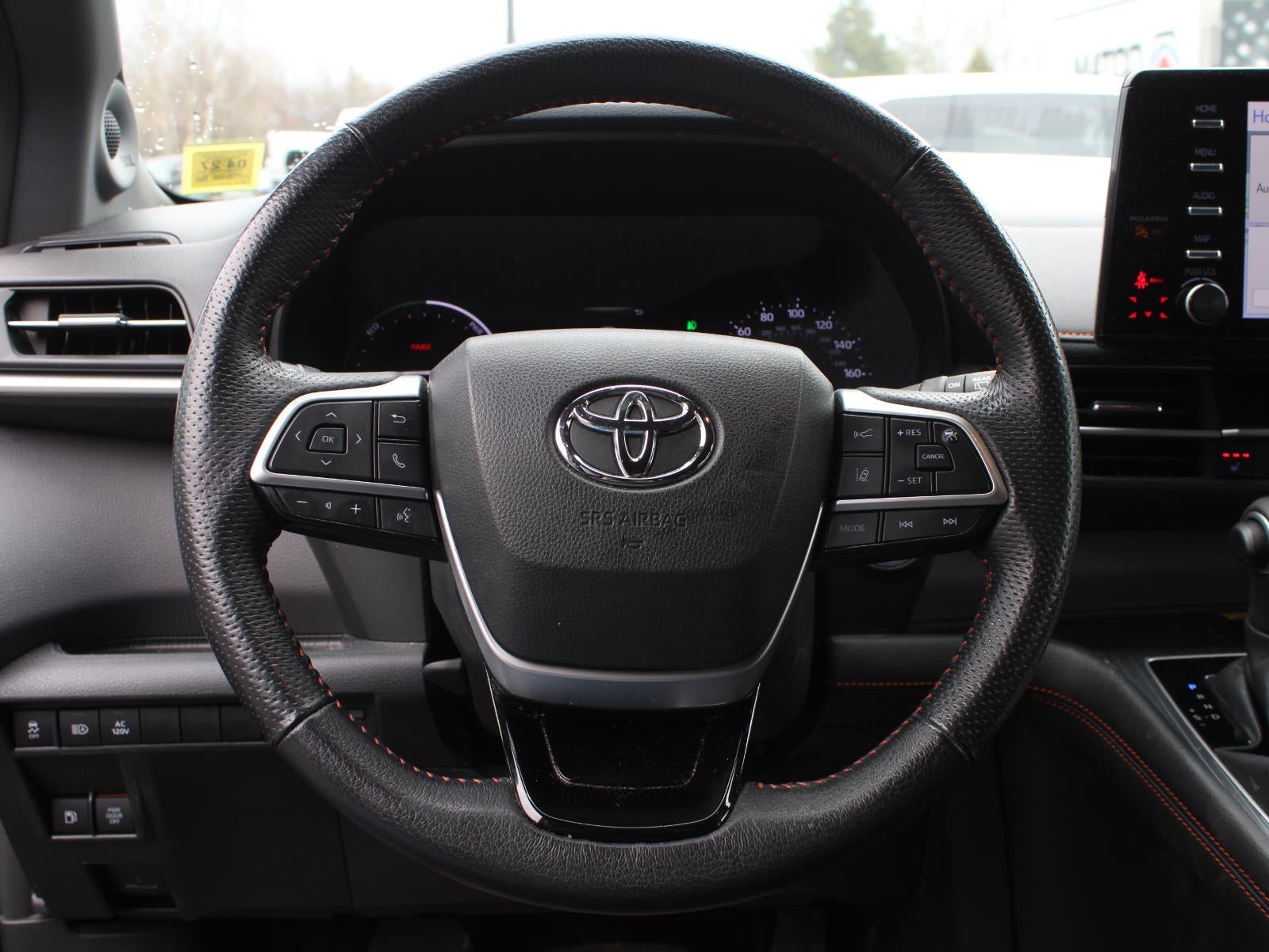 2022 Toyota Sienna XSE