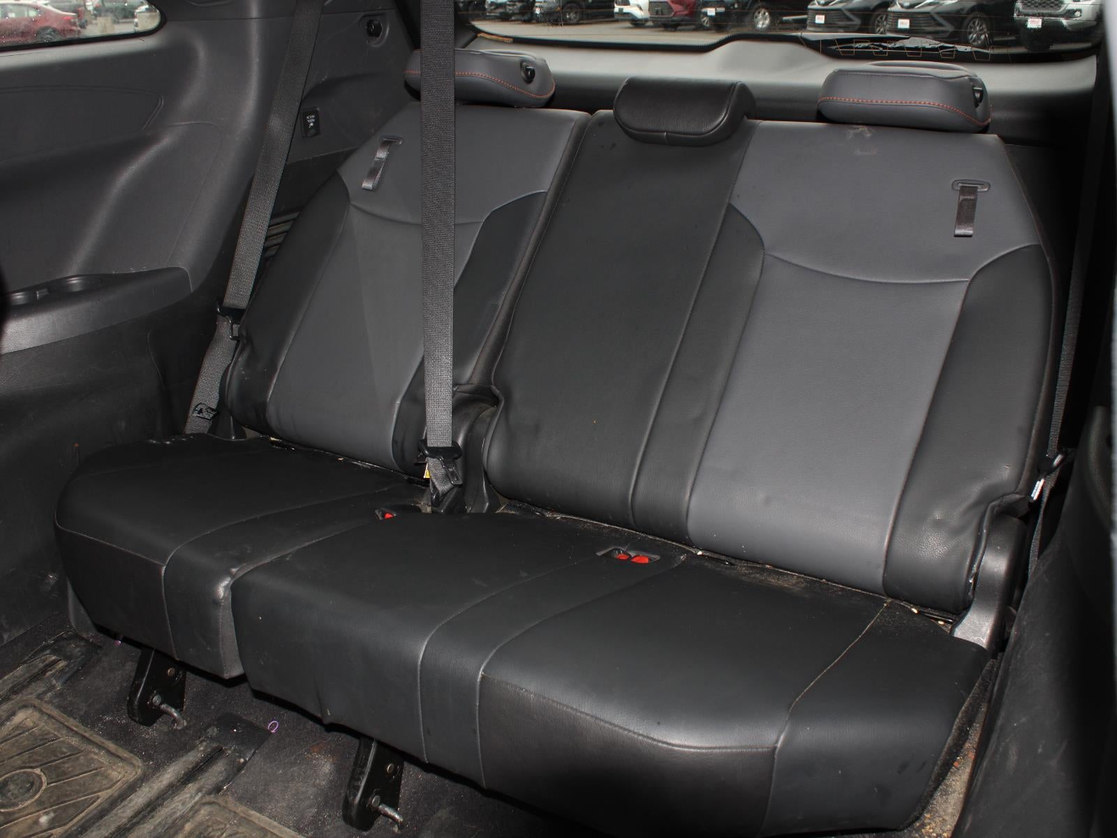 2022 Toyota Sienna XSE