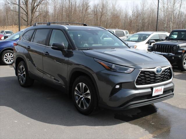 2023 Toyota Highlander Hybrid XLE