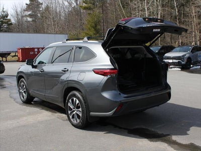 2023 Toyota Highlander Hybrid XLE