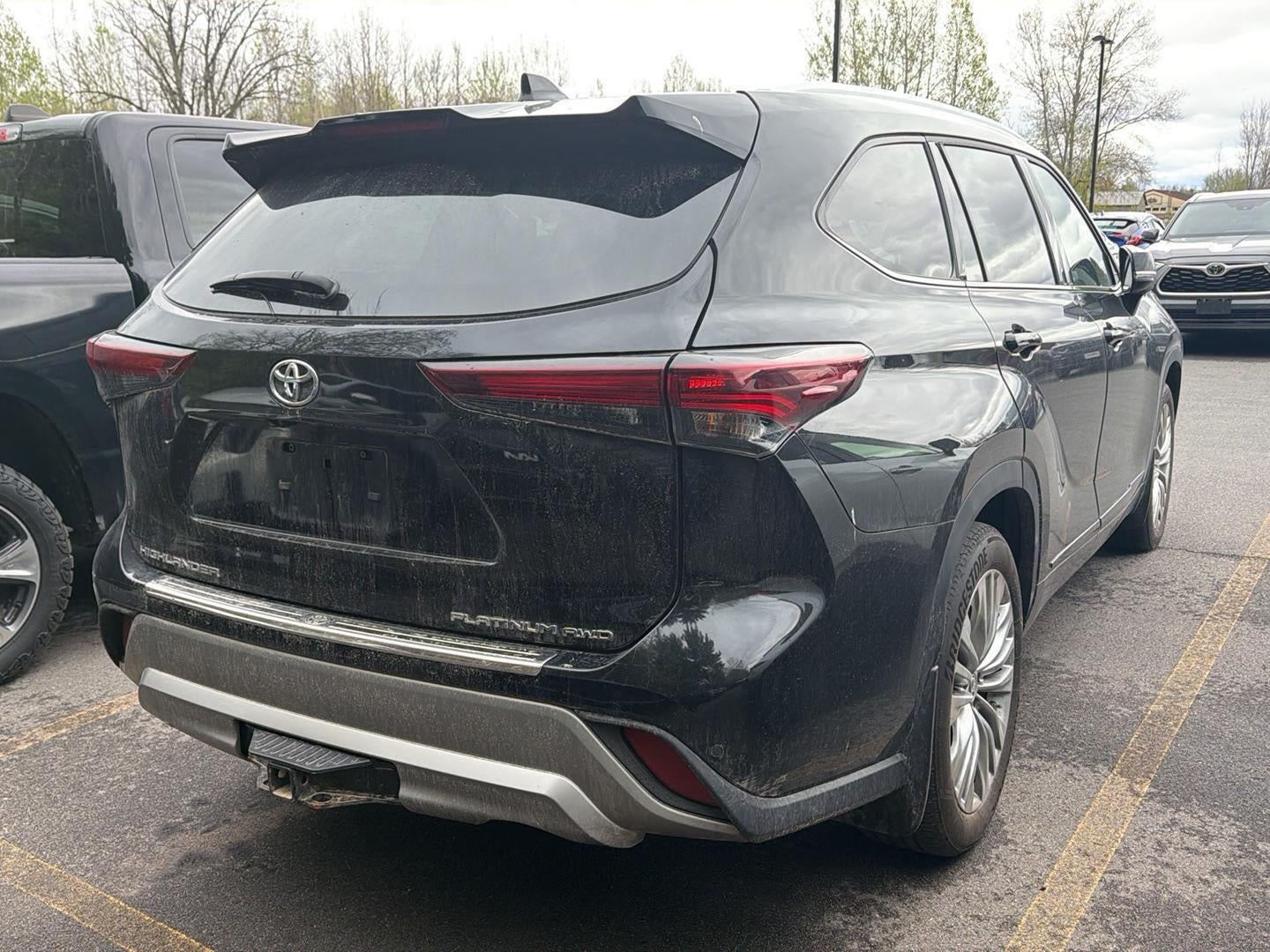 2024 Toyota Highlander Platinum