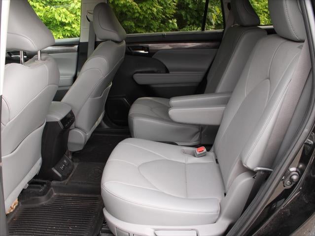 2023 Toyota Highlander Hybrid Limited