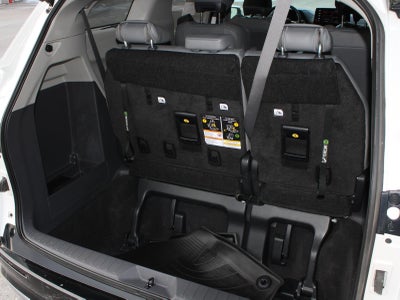 2023 Toyota Sienna Limited