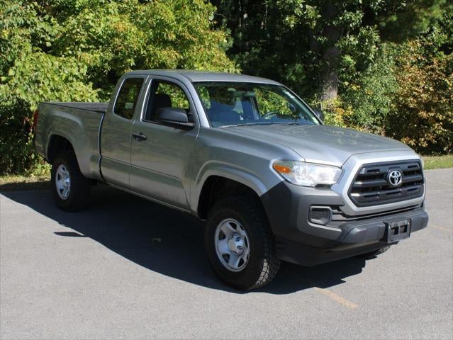 2017 Toyota Tacoma SR