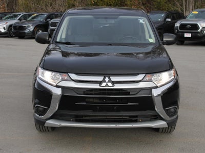 2017 Mitsubishi Outlander ES