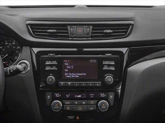 2017 Nissan Rogue Sport SV