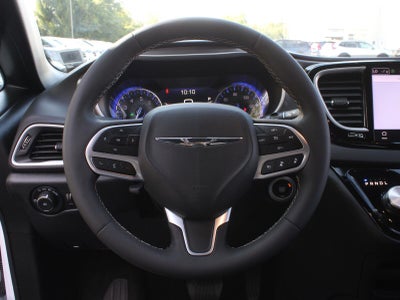 2026 Chrysler Pacifica Select Front Wheel Drive 9-SPEED 948TE AUTOMATIC