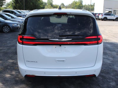 2026 Chrysler Pacifica Select Front Wheel Drive 9-SPEED 948TE AUTOMATIC