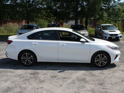 2023 Kia Forte LX