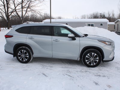 2020 Toyota Highlander XLE All Wheel Drive Automatic