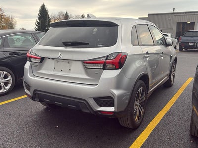 2025 Mitsubishi Outlander Sport SE