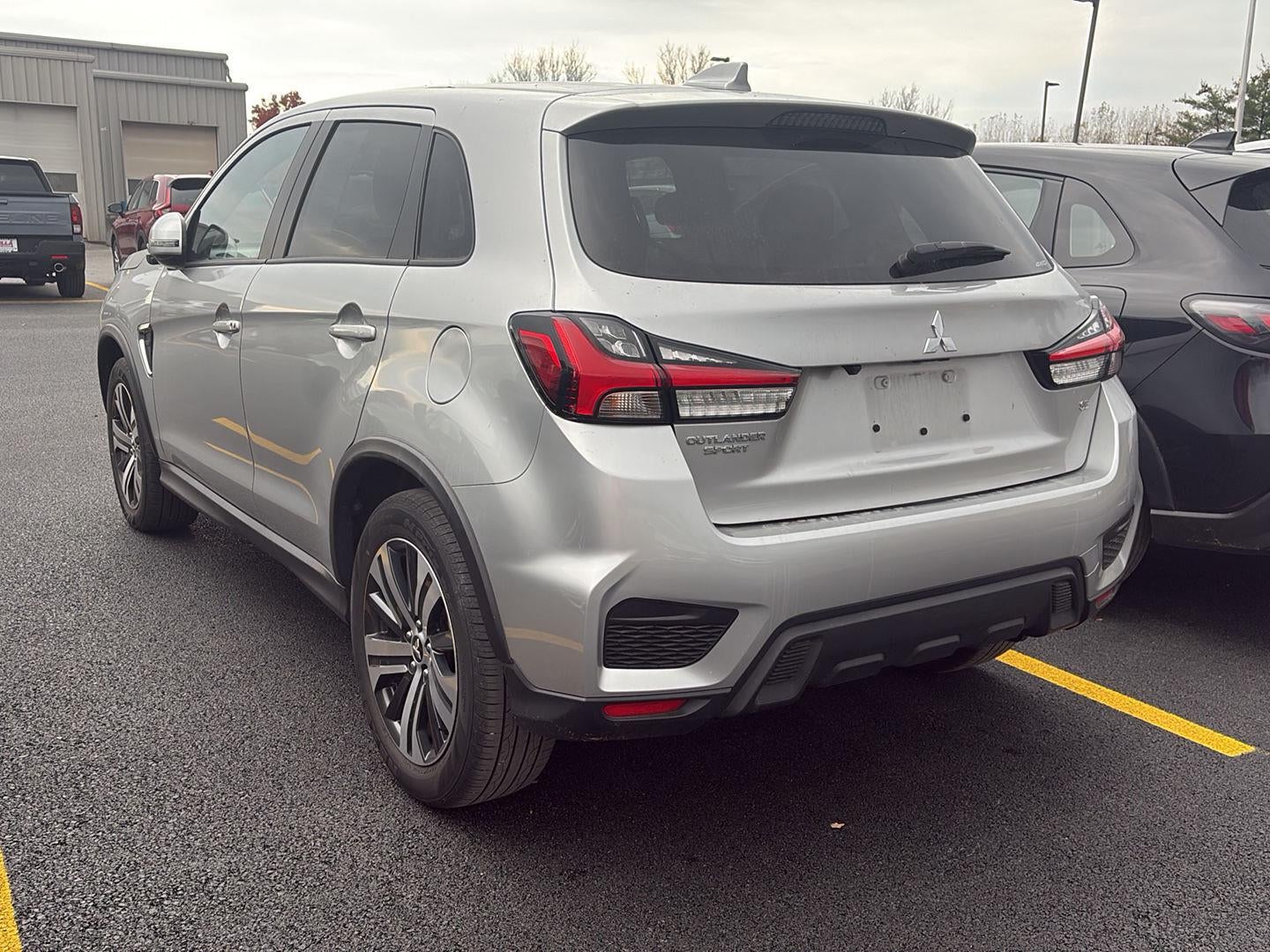2025 Mitsubishi Outlander Sport SE