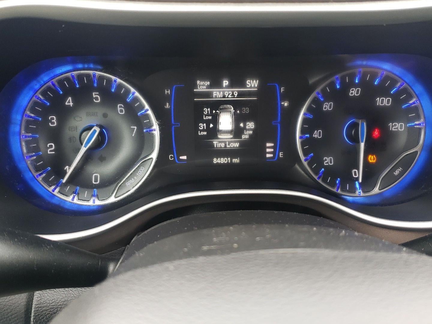 2022 Chrysler Voyager LX