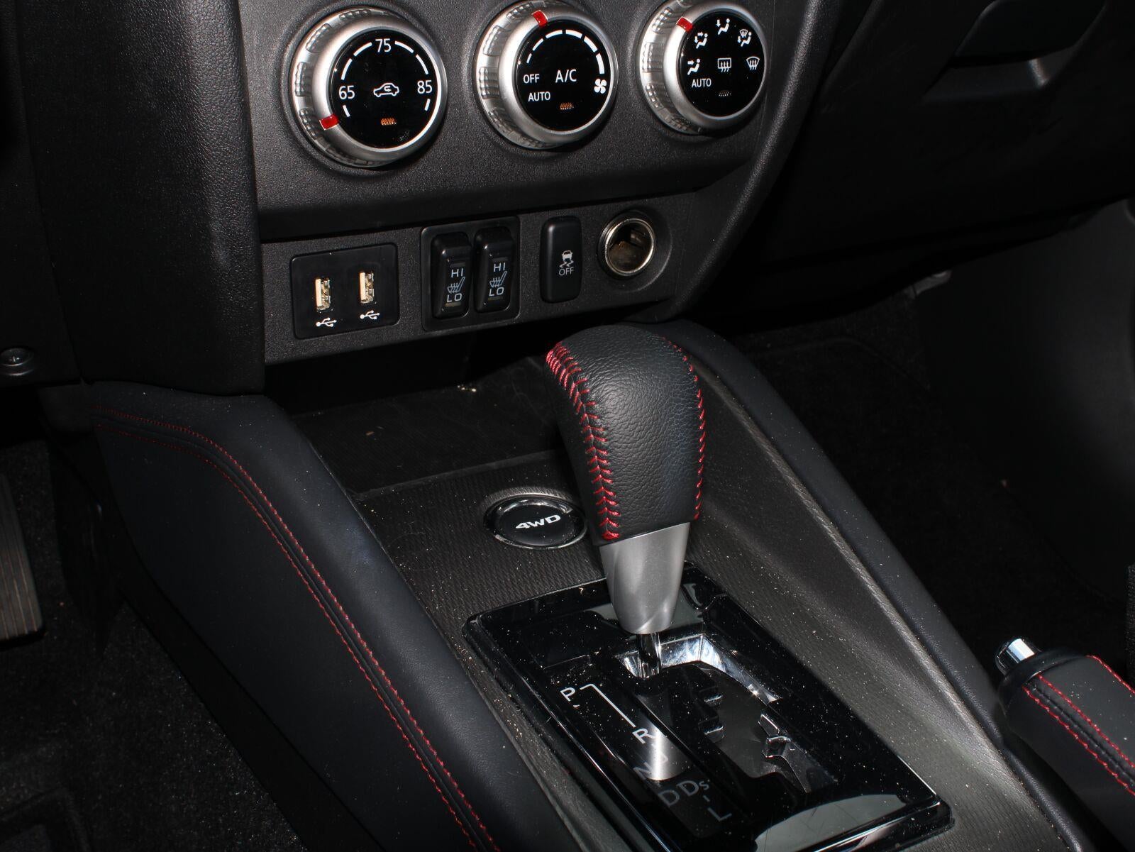 2026 Mitsubishi Outlander Sport LE
