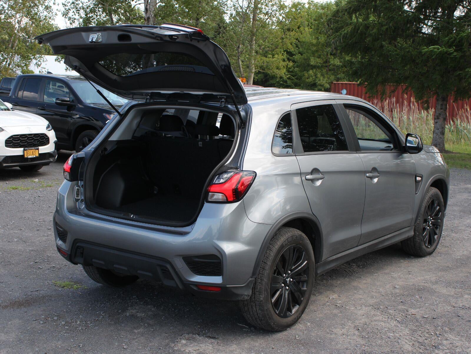 2026 Mitsubishi Outlander Sport LE
