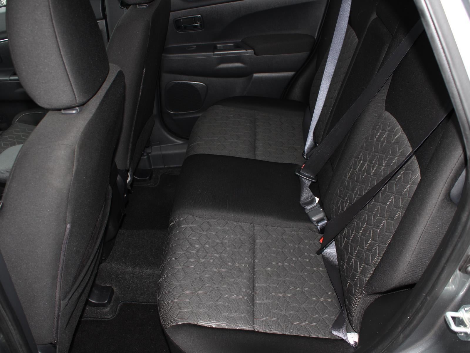 2024 Mitsubishi Outlander Sport ES