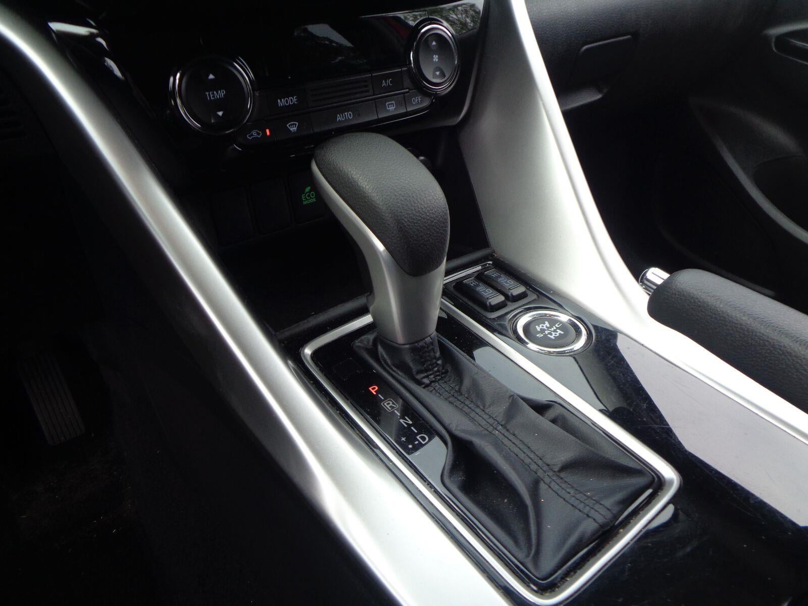 2025 Mitsubishi Eclipse Cross LE